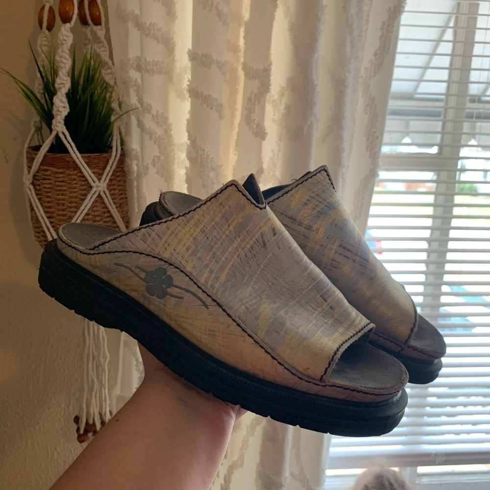 dr. martens | platform slide sandals sz 9 - Picture 2 of 14